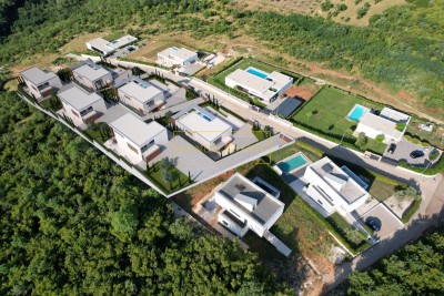 LUXURY MODERN VILLA (417M2) WITH PANORAMIC VIEW AND POOL NEAR BRTONIGLA, ISTRIA! - under construction