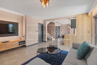 Moderne Luxus-Doppelhaushälfte mit Pool in ruhiger Lage bei Novigrad, Istrien – ideal für Urlaub oder Investition!
